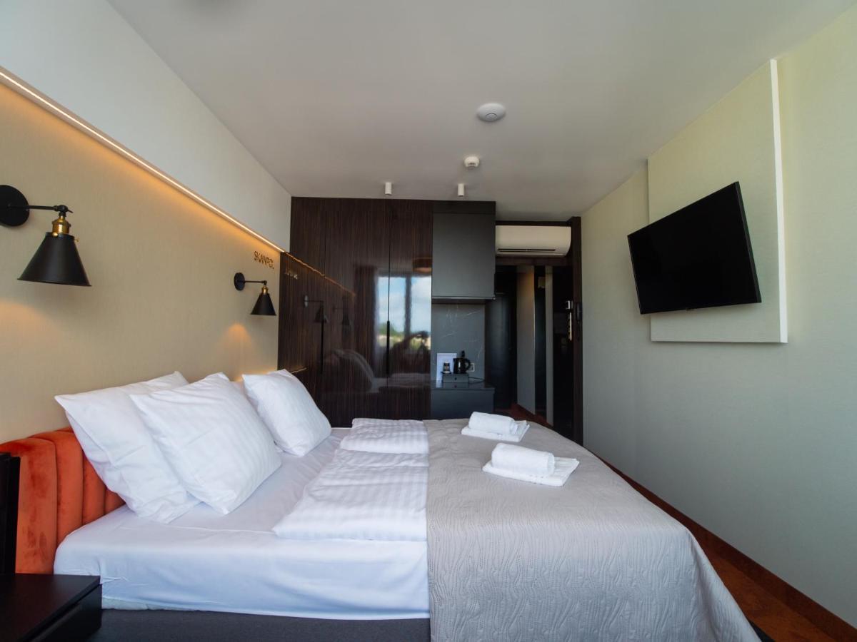 Hotel New Skanpol 코워브제크 외부 사진