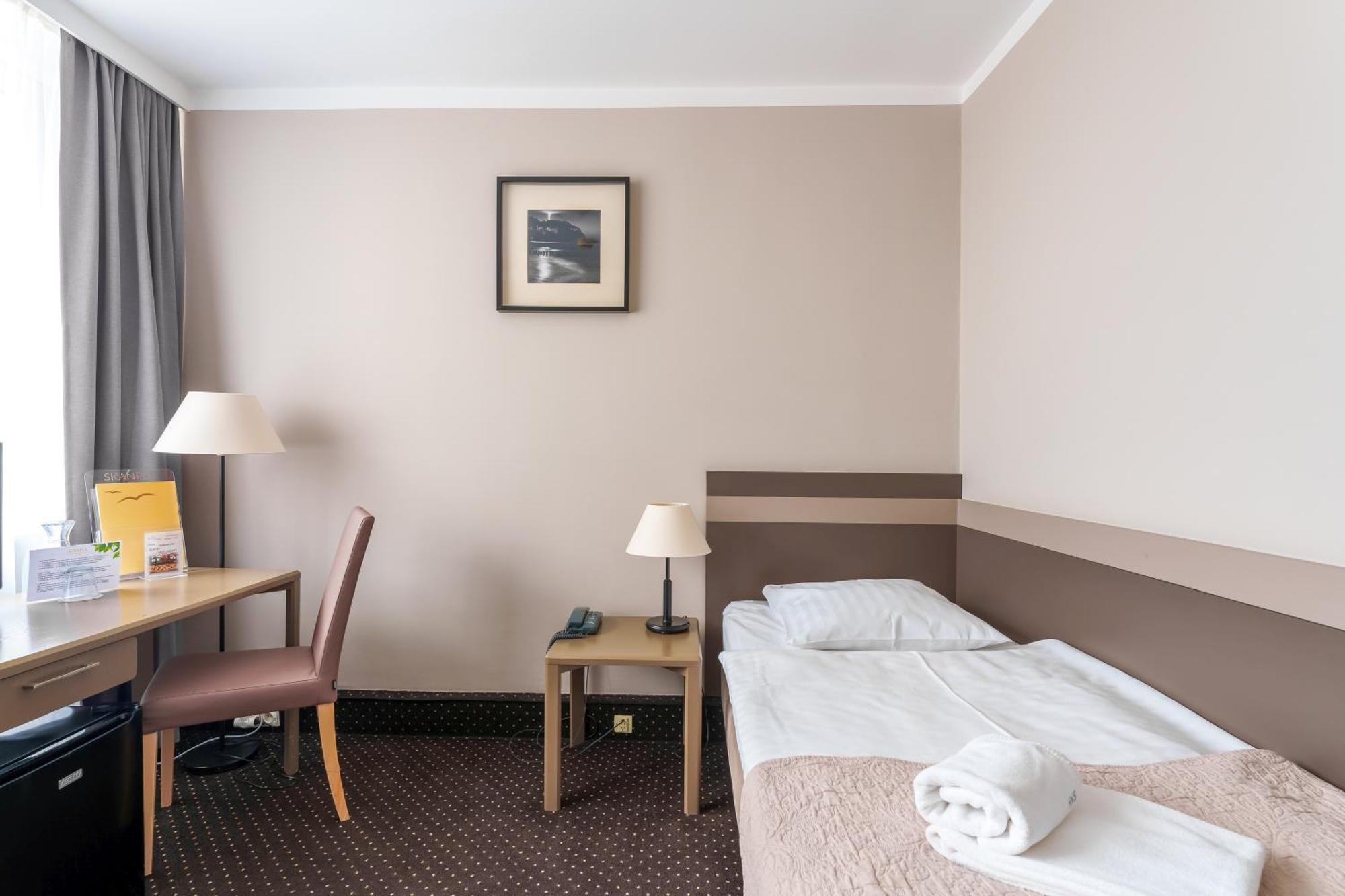Hotel New Skanpol 코워브제크 외부 사진