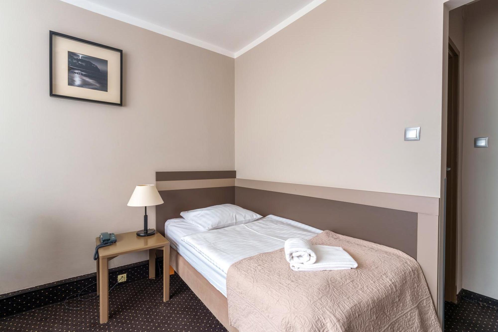 Hotel New Skanpol 코워브제크 외부 사진