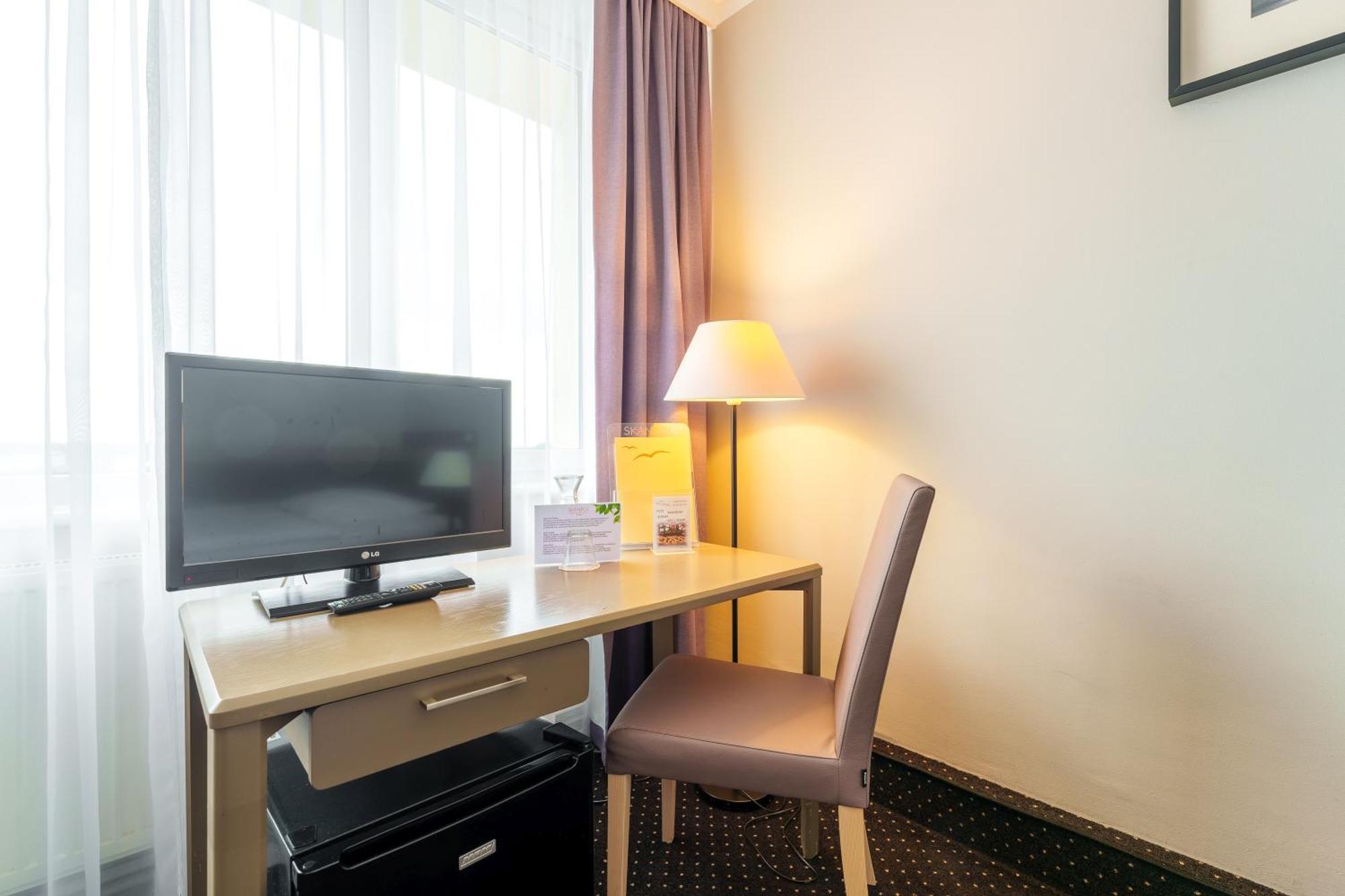 Hotel New Skanpol 코워브제크 외부 사진