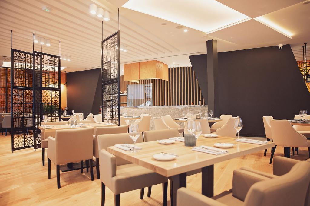 Hotel New Skanpol 코워브제크 외부 사진