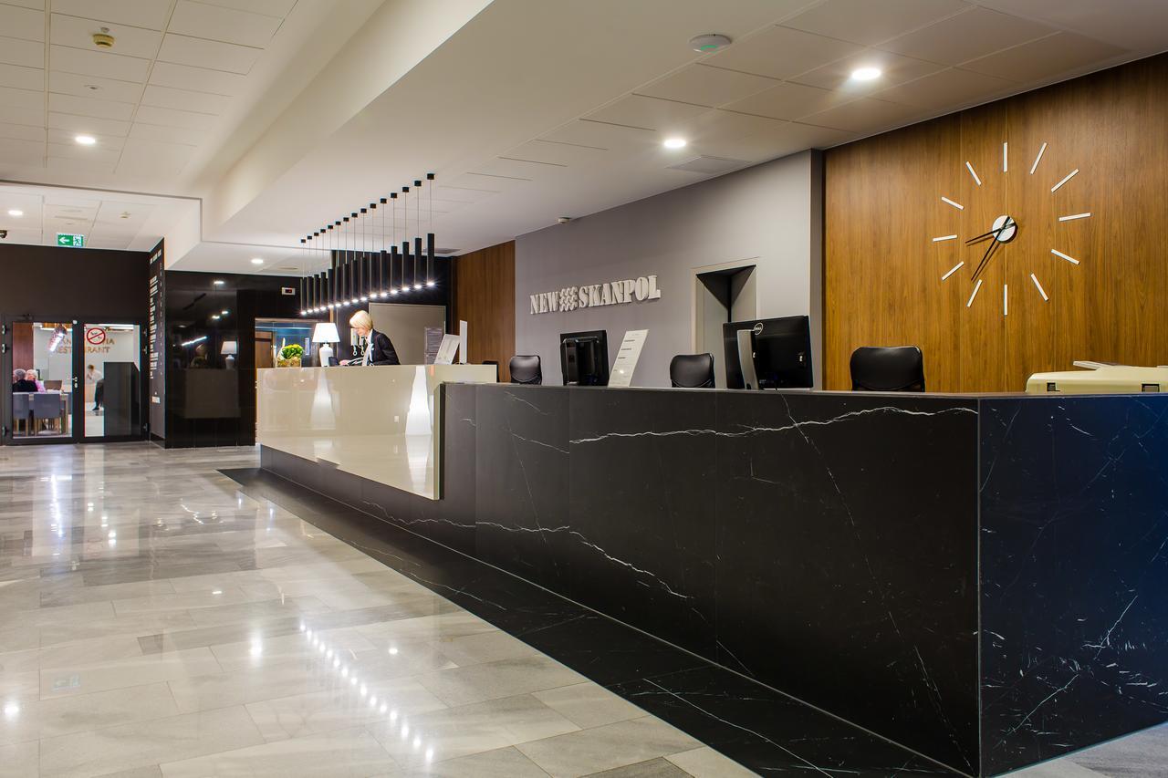 Hotel New Skanpol 코워브제크 외부 사진