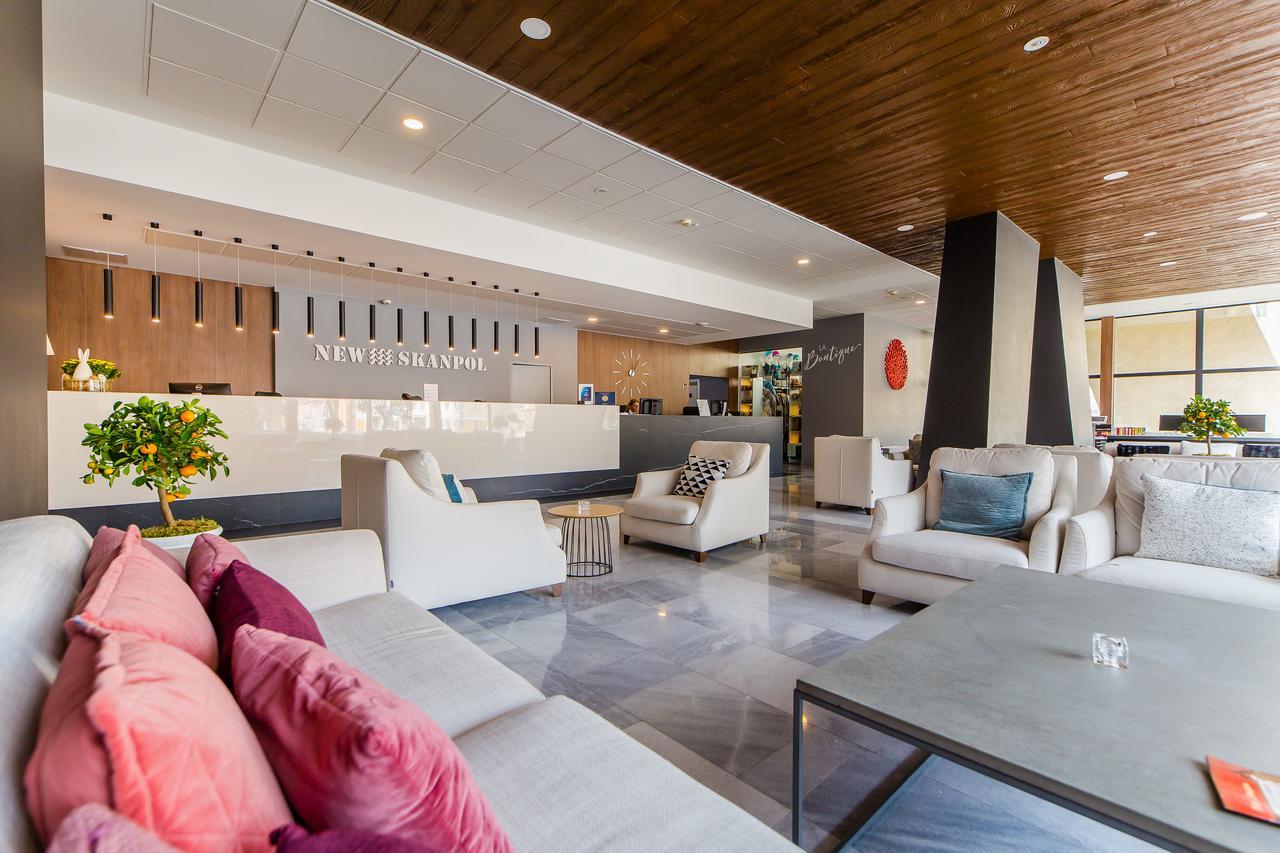 Hotel New Skanpol 코워브제크 외부 사진
